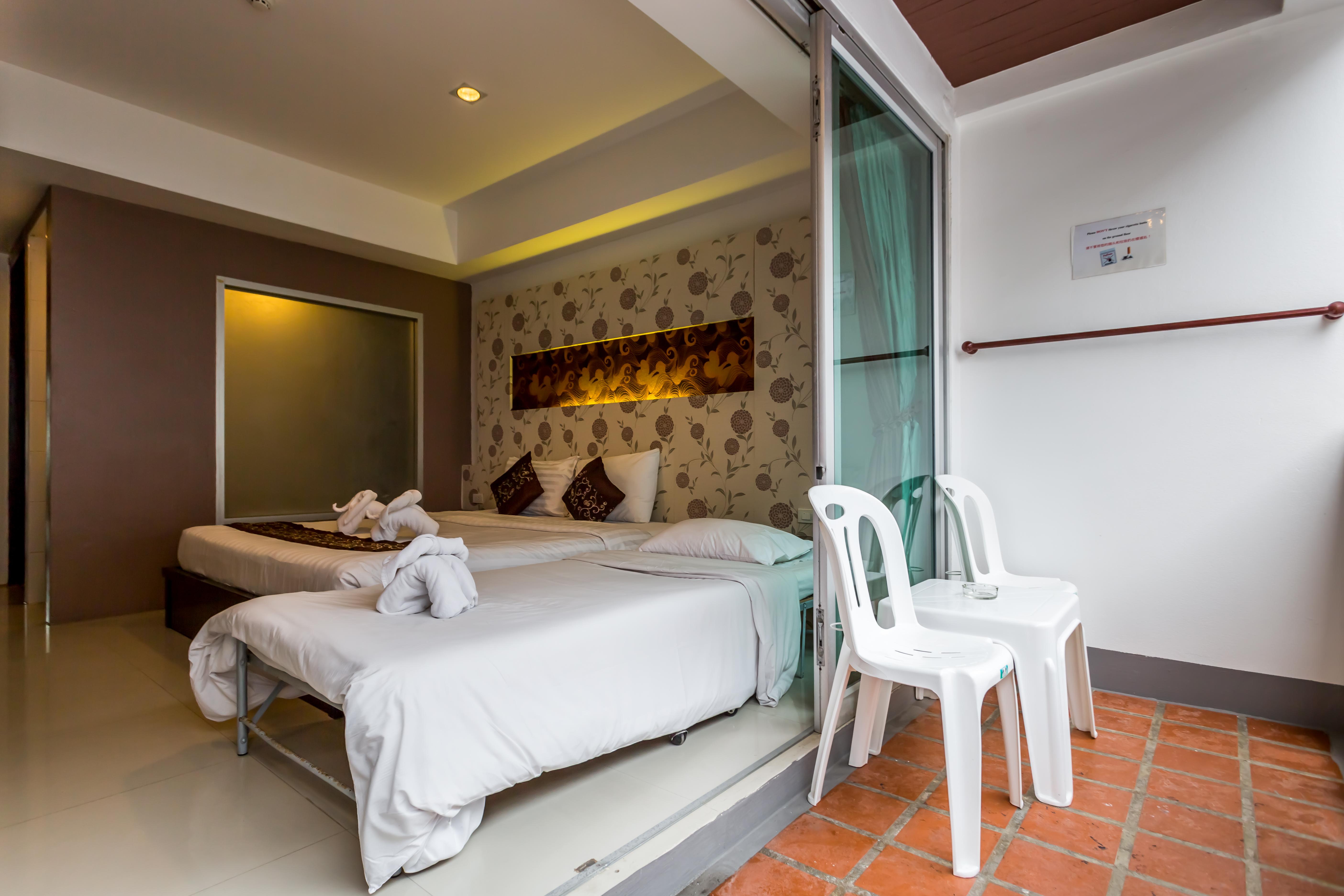 7Q Patong Exterior foto