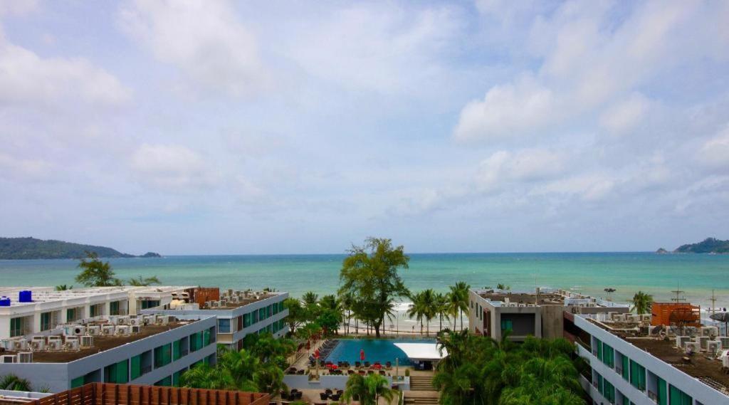 7Q Patong Exterior foto